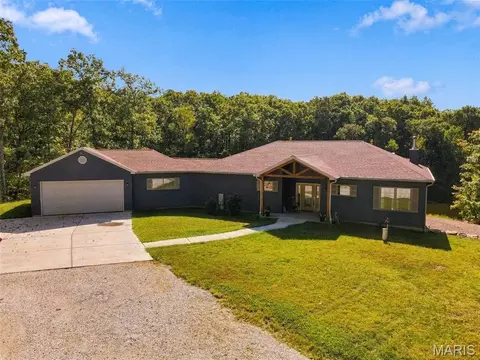 Exterior - 20 Stearman Ct, Troy, MO 63379 photo 4 of 10