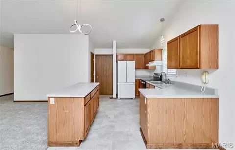 Kitchen - 1416 Apple Rdg, Arnold, MO 63010 photo 3 of 9