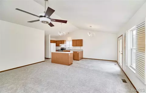 Living - 1416 Apple Rdg, Arnold, MO 63010 photo 4 of 11