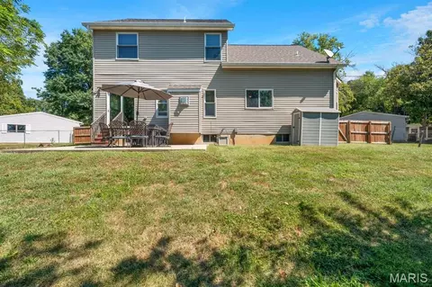Exterior - 262 Joyce Ct, Ballwin, MO 63021 photo 5 of 7