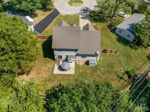 View/Area - 262 Joyce Ct, Ballwin, MO 63021 photo 2 of 2