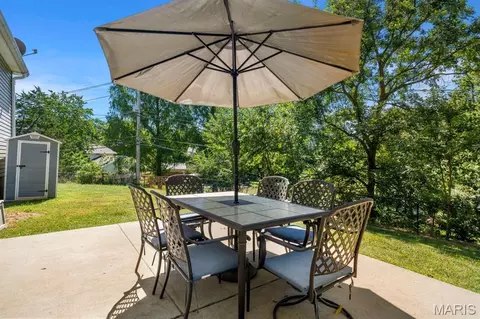 Exterior - 262 Joyce Ct, Ballwin, MO 63021 photo 4 of 7