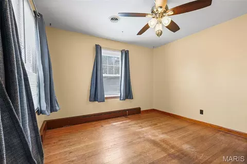 Bedroom - 5 Anthony Ct, Arnold, MO 63010 photo 3 of 11