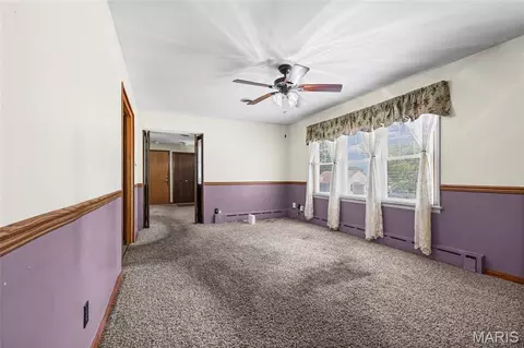 Living - 5 Anthony Ct, Arnold, MO 63010 photo 2 of 13