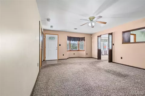 Living - 5 Anthony Ct, Arnold, MO 63010 photo 9 of 13