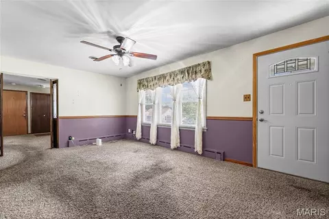 Living - 5 Anthony Ct, Arnold, MO 63010 photo 1 of 13
