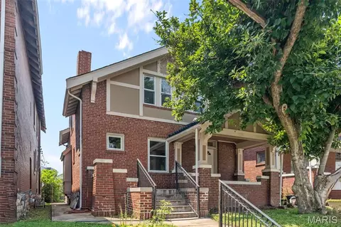 5728 Waterman Blvd, Saint Louis, MO 63112
