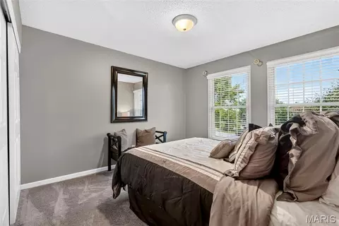 Bedroom - 307 Camilla Dr, O'fallon, MO 63366 photo 7 of 8