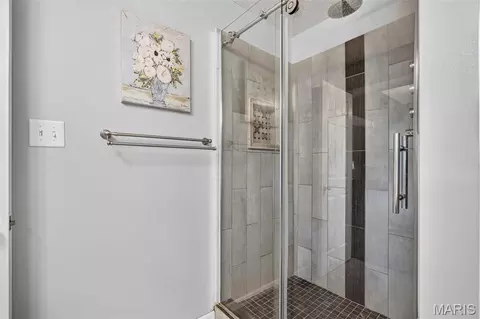 Bath - 307 Camilla Dr, O'fallon, MO 63366 photo 4 of 4