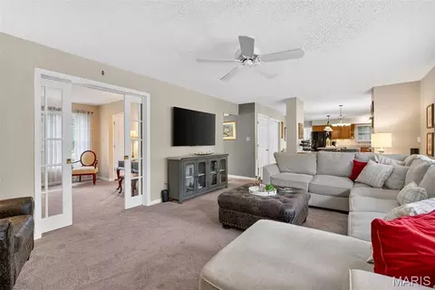 Living - 307 Camilla Dr, O'fallon, MO 63366 photo 2 of 2