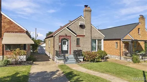 3827 Sulphur Ave, Saint Louis, MO 63109