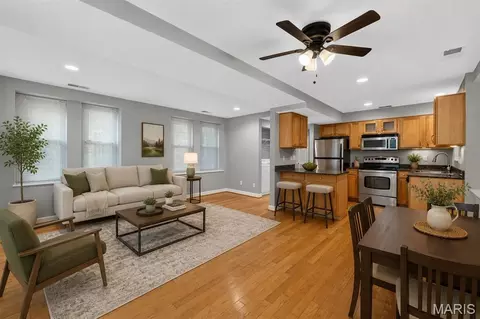 5360 Pershing Ave #2A, Saint Louis, MO 63112