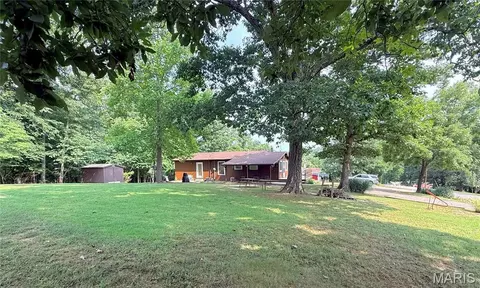 Exterior - 29 Cherokee Dr, Sullivan, MO 63080 photo 8 of 14