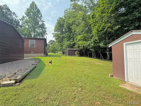 Exterior - 29 Cherokee Dr, Sullivan, MO 63080 photo 5 of 14