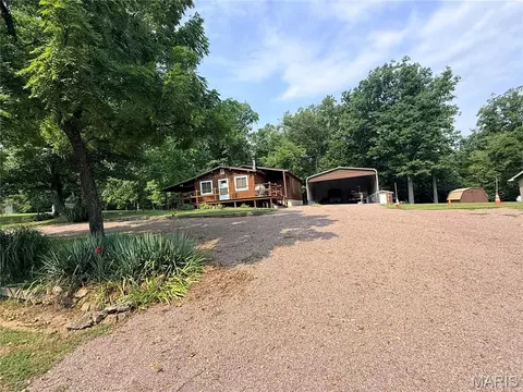 Exterior - 29 Cherokee Dr, Sullivan, MO 63080 photo 2 of 14