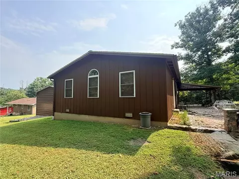 Exterior - 29 Cherokee Dr, Sullivan, MO 63080 photo 6 of 14