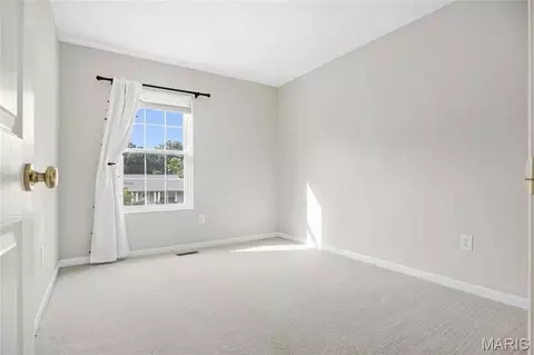 Bedroom - 347 Parma Dr, Ballwin, MO 63021 photo 2 of 5