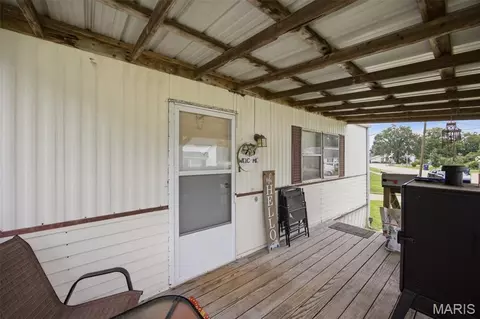 Exterior - Undisclosed, Pacific, MO 63069 photo 5 of 14