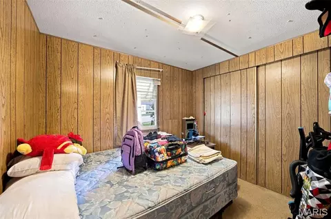 Bedroom - Undisclosed, Pacific, MO 63069 photo 4 of 5