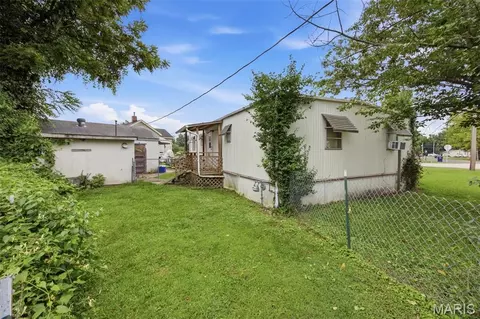 Exterior - Undisclosed, Pacific, MO 63069 photo 8 of 14