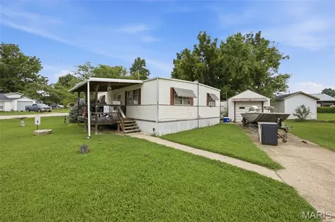 Exterior - Undisclosed, Pacific, MO 63069 photo 4 of 14