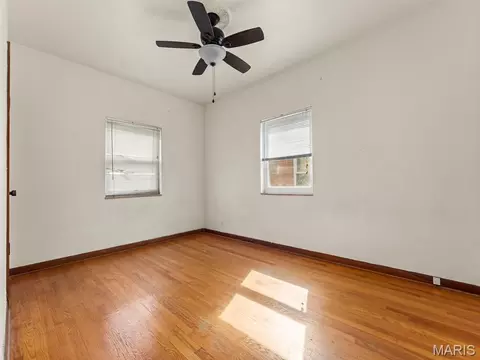 Bedroom - 3909 Eiler St, Saint Louis, MO 63116 photo 2 of 5
