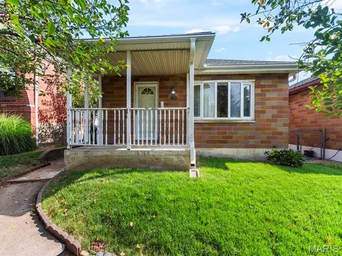 Exterior - 3909 Eiler St, Saint Louis, MO 63116 photo 2 of 12