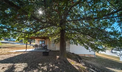 Exterior - 123 Phoenix Ave, Saint Robert, MO 65584 photo 5 of 11