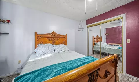 Bedroom - 123 Phoenix Ave, Saint Robert, MO 65584 photo 6 of 7