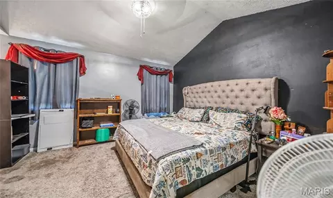 Bedroom - 123 Phoenix Ave, Saint Robert, MO 65584 photo 1 of 7