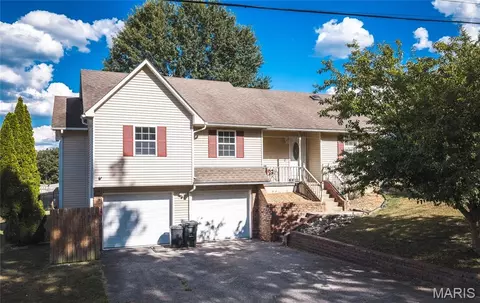 Exterior - 123 Phoenix Ave, Saint Robert, MO 65584 photo 2 of 11