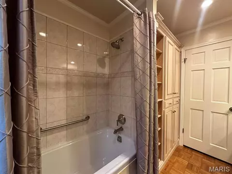 Bath - 705 Saddle Spur Rd, Dexter, MO 63841 photo 2 of 4