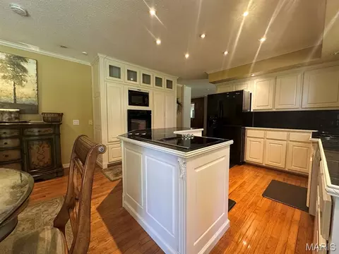 Kitchen - 705 Saddle Spur Rd, Dexter, MO 63841 photo 4 of 4