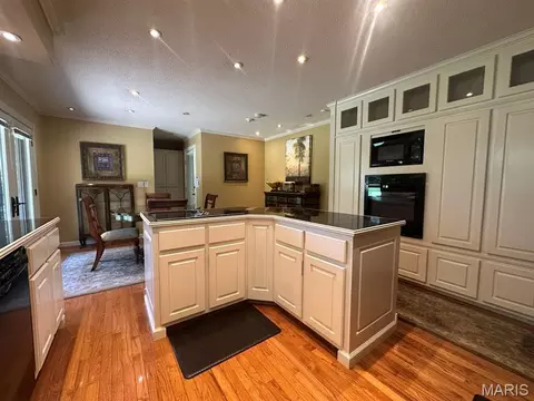 Kitchen - 705 Saddle Spur Rd, Dexter, MO 63841 photo 3 of 4