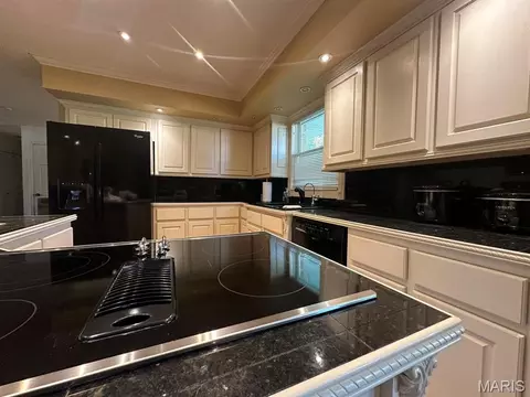 Kitchen - 705 Saddle Spur Rd, Dexter, MO 63841 photo 1 of 5