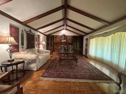 Living - 705 Saddle Spur Rd, Dexter, MO 63841 photo 1 of 2