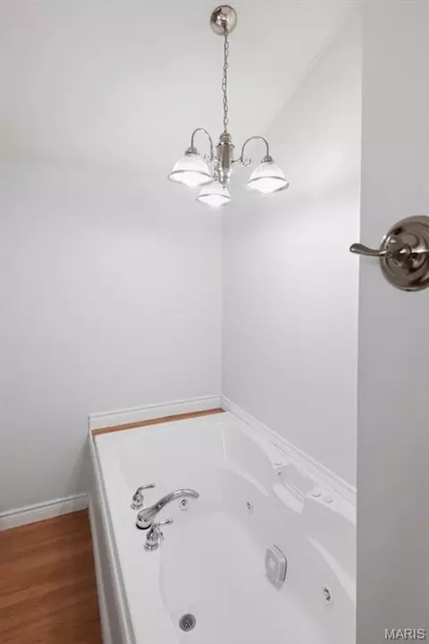 Bath - 329 Meadow St, Gerald, MO 63037 photo 3 of 6