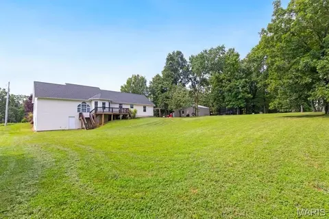 Exterior - 329 Meadow St, Gerald, MO 63037 photo 4 of 6