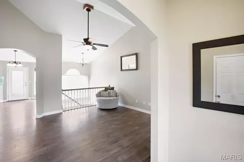 Entry Way - 329 Meadow St, Gerald, MO 63037 photo 1 of 4