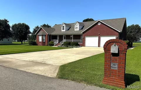 Exterior - 1311 Sidney St, Malden, MO 63863 photo 5 of 5