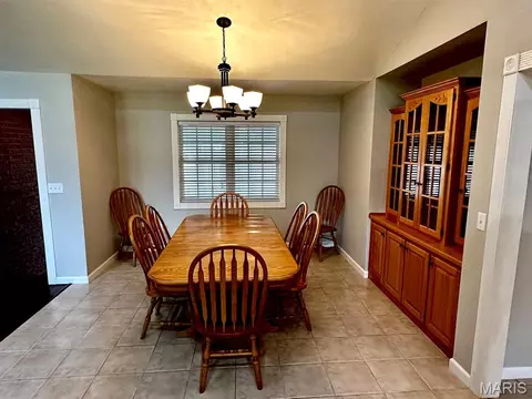 Dining - 1311 Sidney St, Malden, MO 63863 photo 2 of 2