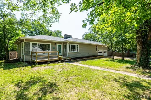 Exterior - 102 Poe Dr, Rolla, MO 65401 photo 11 of 11