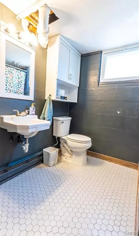 Bath - 102 Poe Dr, Rolla, MO 65401 photo 3 of 4