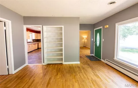 Living - 102 Poe Dr, Rolla, MO 65401 photo 11 of 11