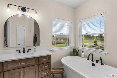 Bath - 125 Tumbleweed Pass, Jackson, MO 63755 photo 3 of 6