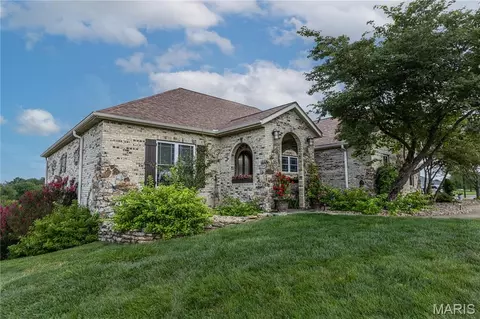 Exterior - 125 Tumbleweed Pass, Jackson, MO 63755 photo 5 of 7
