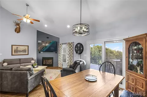 Dining - 125 Tumbleweed Pass, Jackson, MO 63755 photo 2 of 2