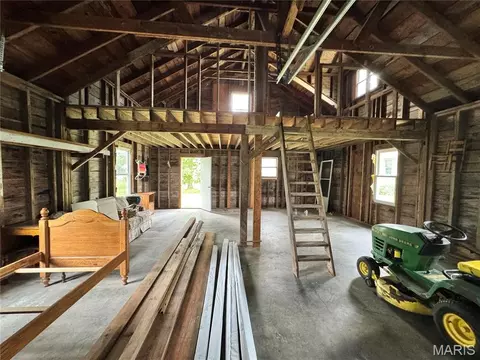 Other - 641 S Walnut St, Gerald, MO 63037 photo 4 of 10