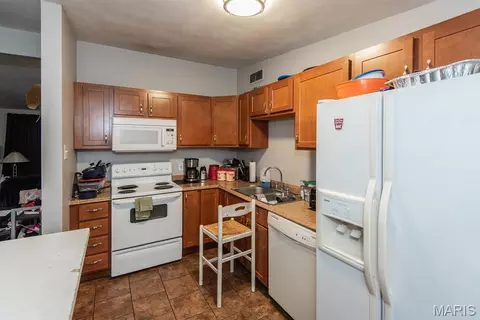 Kitchen - 6563 January Ave, Berkeley, MO 63134 photo 3 of 3