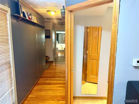 Entry Way - 200 E Boone St, Salem, IL 62881 photo 1 of 1